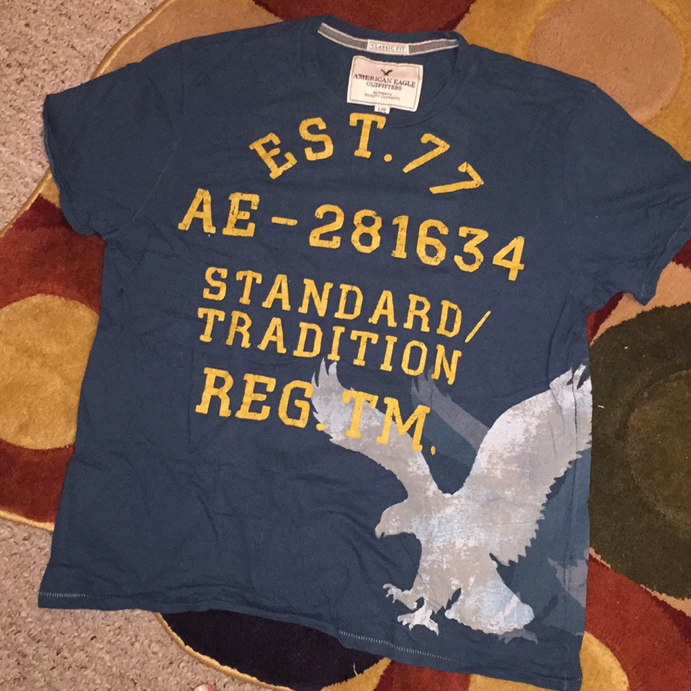American Eagle Classic Fit Tshirt